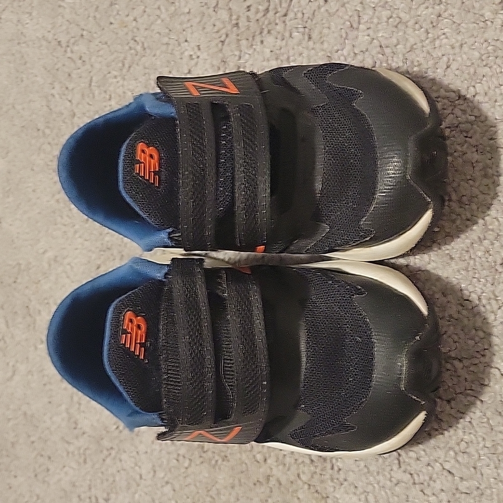 New balance shoes